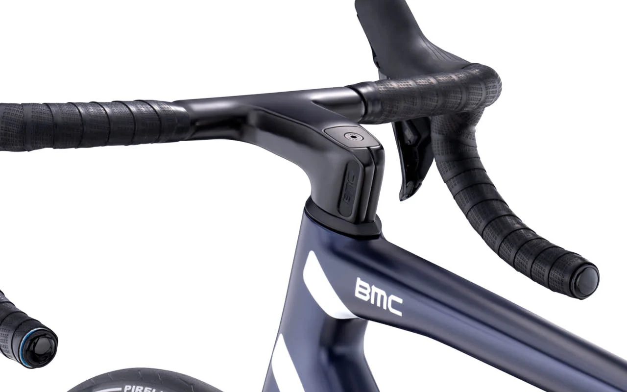 BMC Teammachine SLR 01 TWO 2026 - Shimano Dura-Ace Di2 2x12sp - DT Swiss ARC 1100 DICUT | 38mm - Image 6
